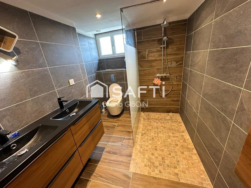 Maison - 143 m² - 5 pièces