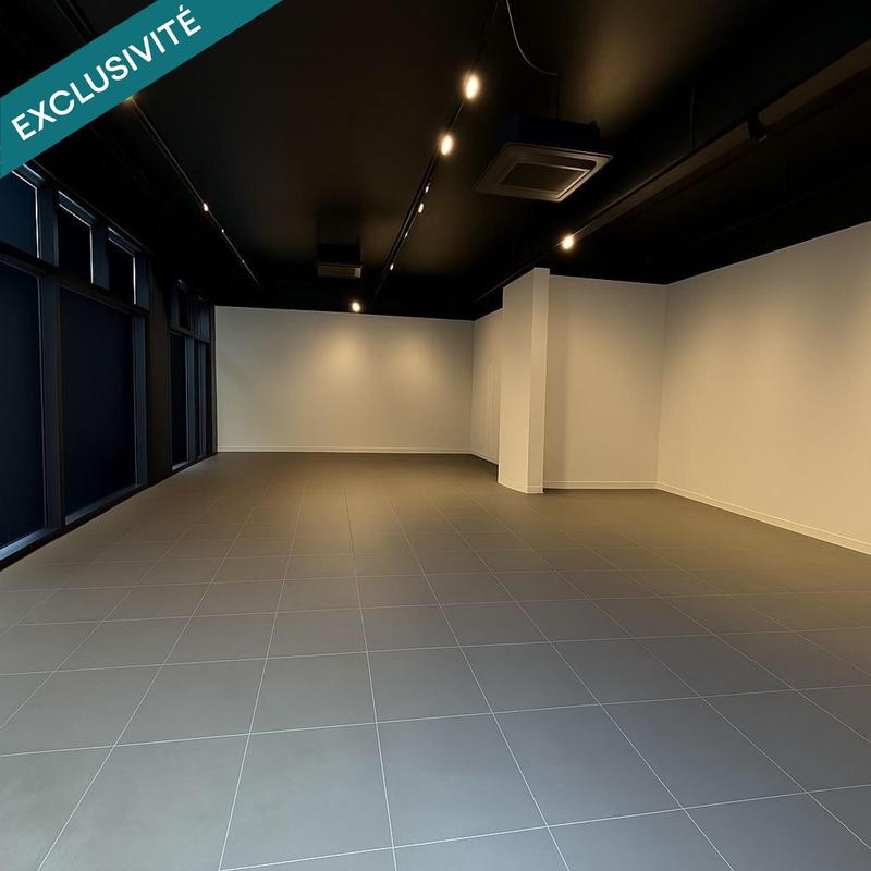 Local commercial - 160 m² - 2 pièces