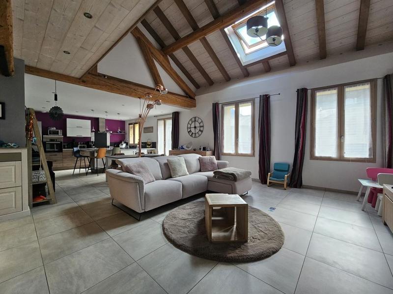 Maison - 149 m² - 5 pièces