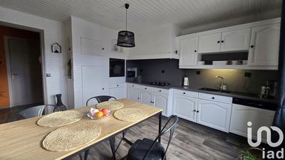 Maison - 161 m² - 6 pièces