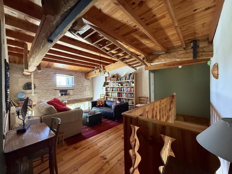 Maison - 294 m² - 10 pièces