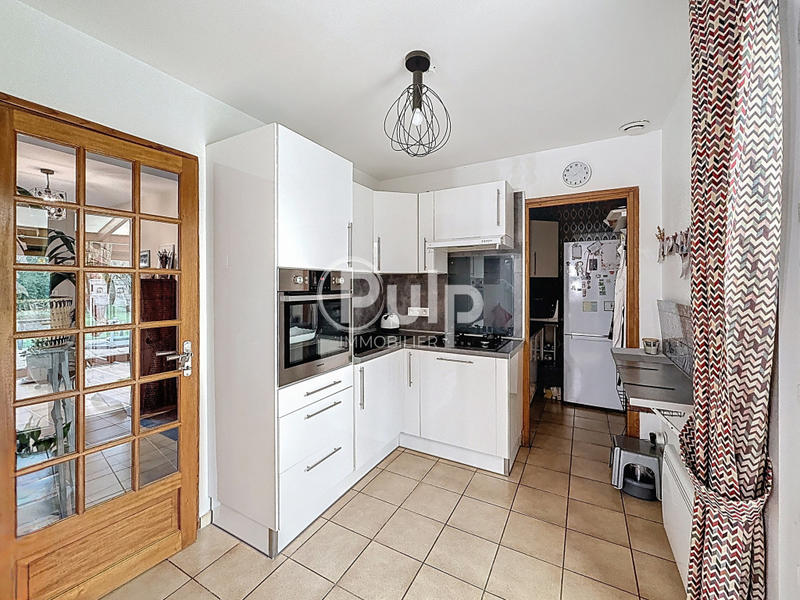 Maison - 108 m² - 7 pièces