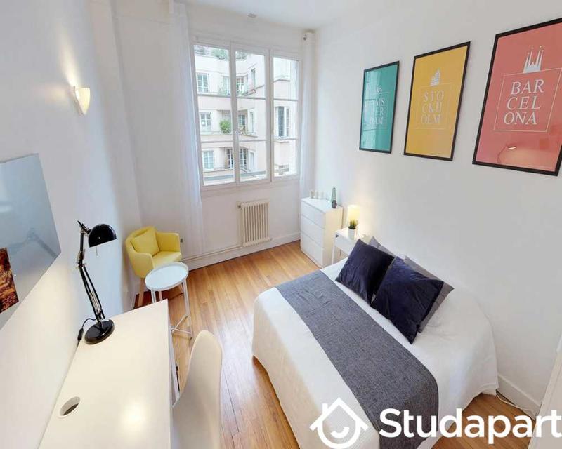 Chambre - 90 m² - 1 pièce