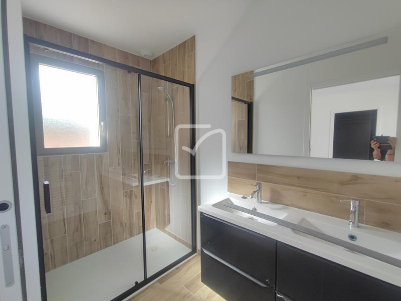 Villa - 150 m² - 5 pièces