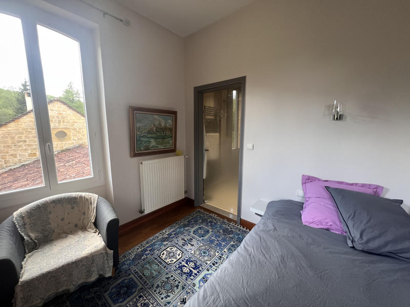 Maison - 279 m² - 9 pièces