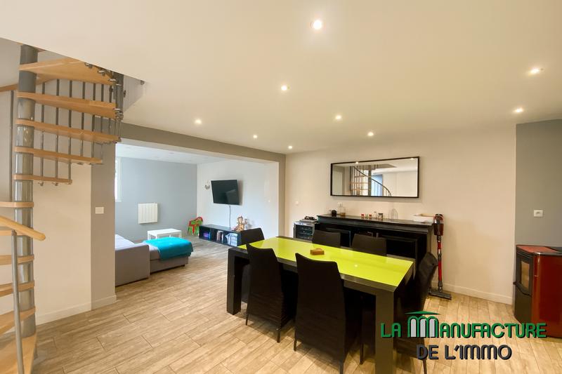 Appartement - 77 m² - 4 pièces