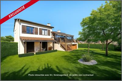 Maison - 200 m² - 6 pièces