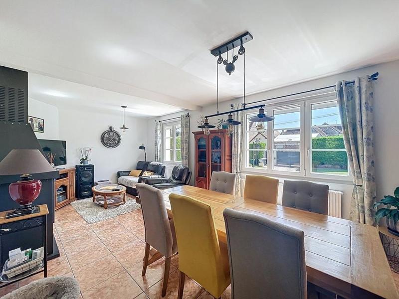 Pavillon - 145 m² - 6 pièces