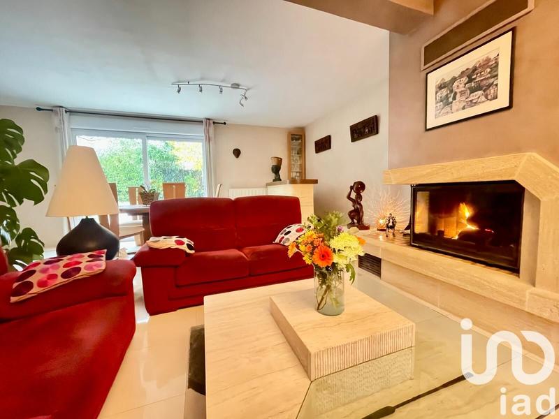 Maison - 161 m² - 7 pièces