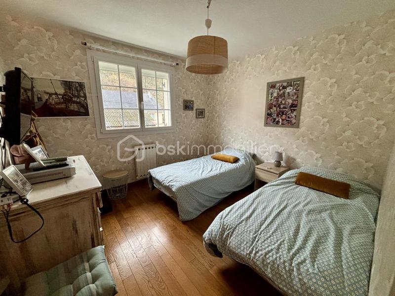 Maison - 121 m² - 5 pièces