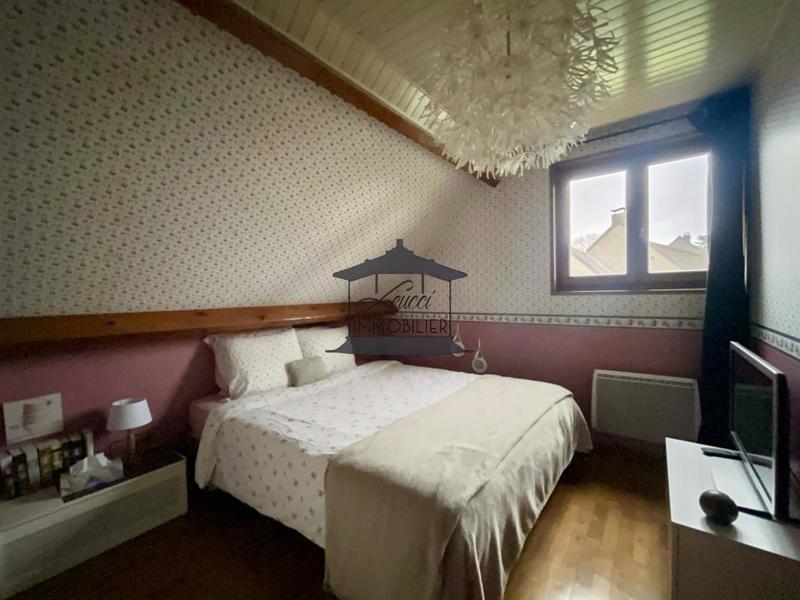 Pavillon - 114 m² - 5 pièces