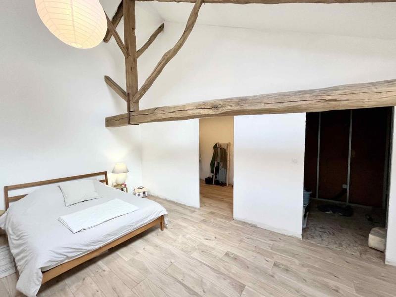 Maison - 279 m² - 6 pièces