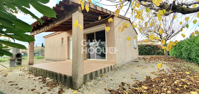 Maison - 300 m² - 18 pièces