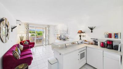 Appartement - 49 m² - 3 pièces