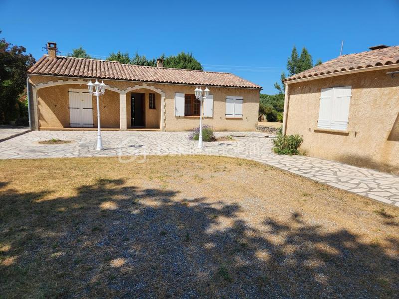 Maison traditionnelle - 140 m² - 6 pièces