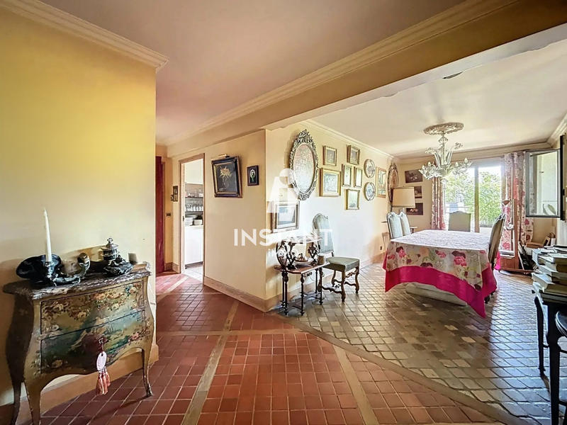 Appartement - 142 m² - 5 pièces