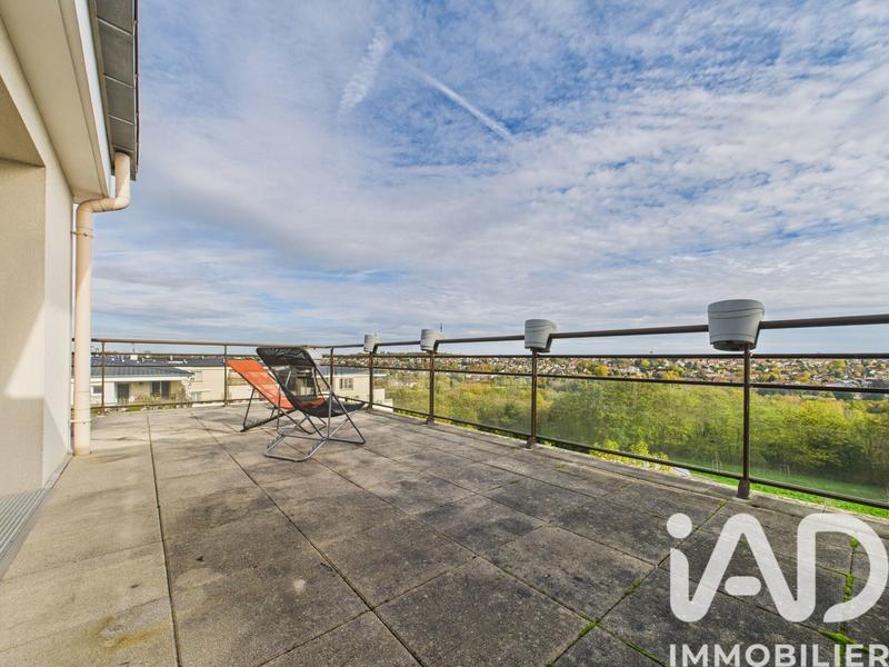 Appartement - 104 m² - 5 pièces