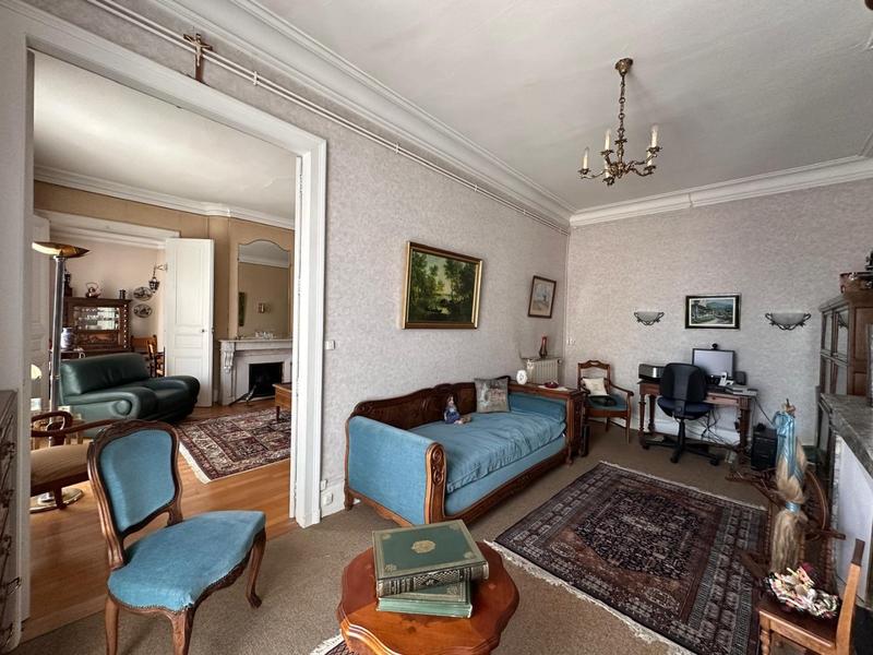 Appartement - 175 m² - 5 pièces