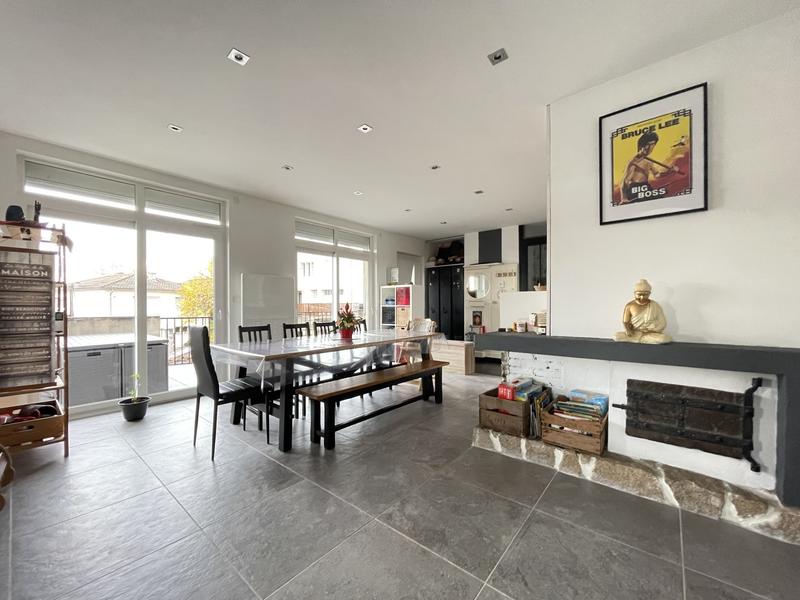 Maison - 144 m² - 6 pièces