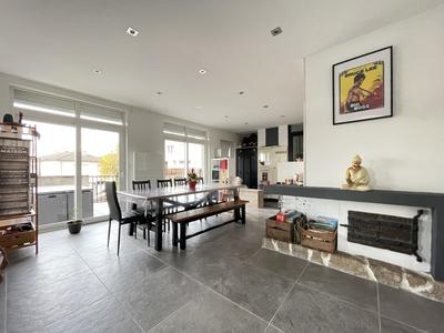 Maison - 144 m² - 6 pièces