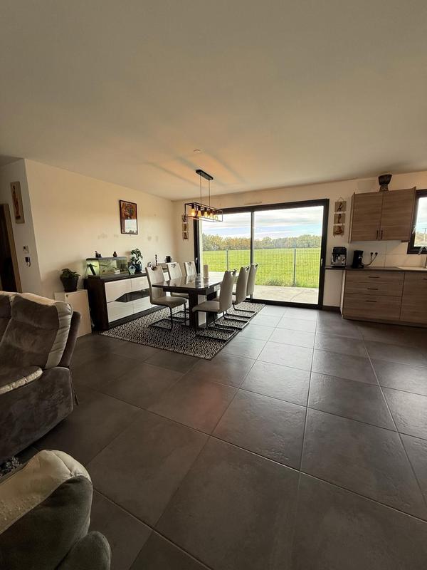 Maison - 103 m² - 5 pièces