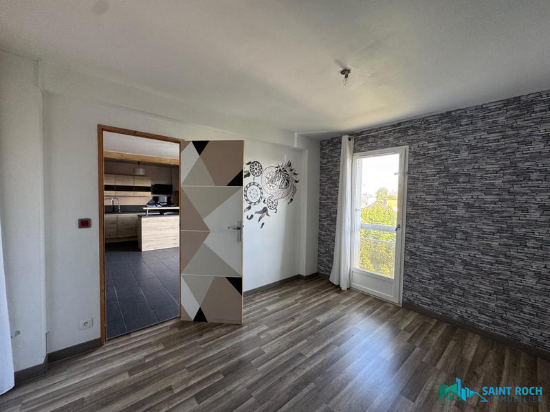 Appartement - 86 m² - 4 pièces