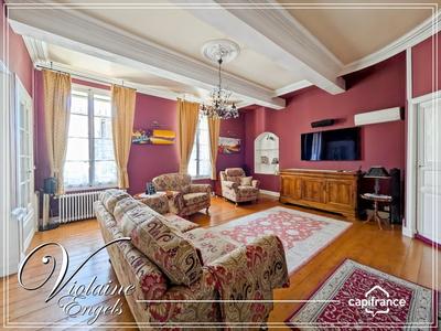 Maison bourgeoise - 433 m² - 12 pièces