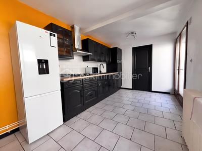 Maison de ville - 93 m² - 5 pièces