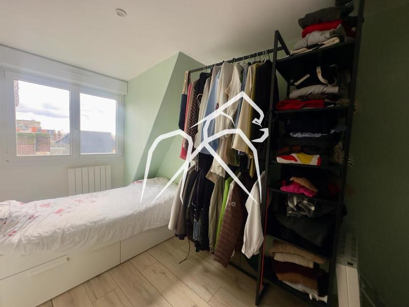 Appartement ancien - 64 m² - 5 pièces