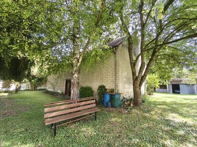 Terrain constructible - 1 466 m²