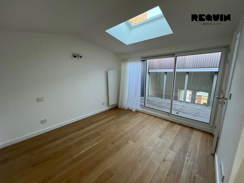 Appartement - 94 m² - 5 pièces