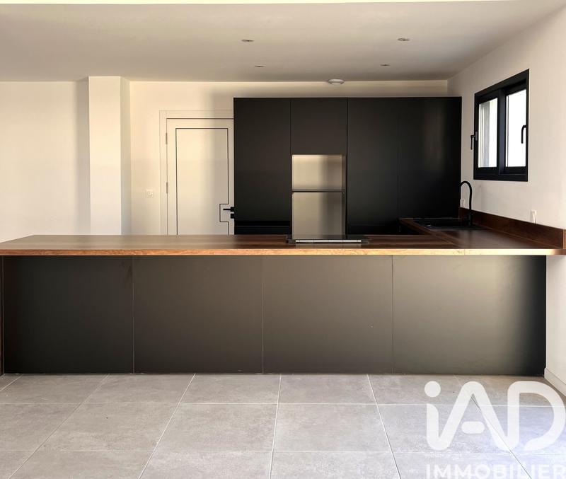 Maison - 162 m² - 6 pièces