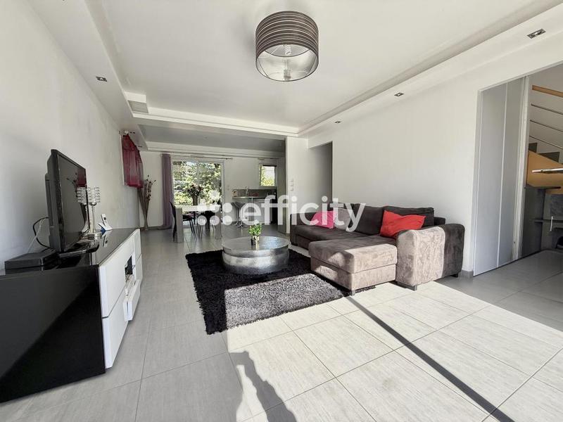 Pavillon - 134 m² - 6 pièces