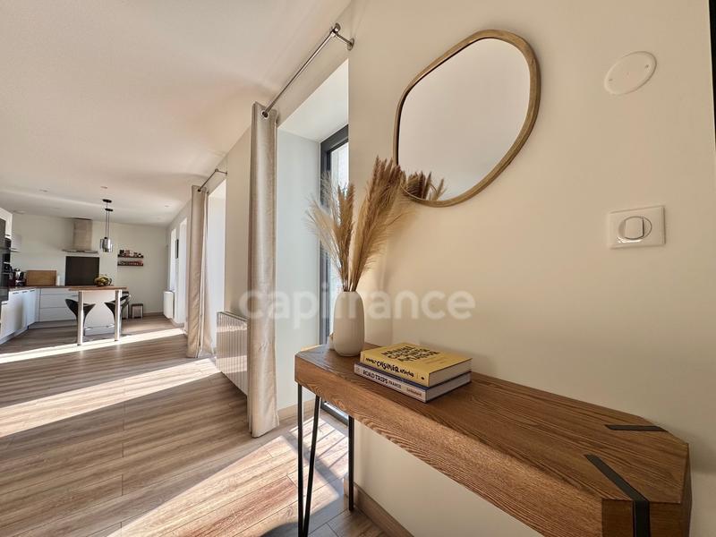 Appartement - 105 m² - 3 pièces