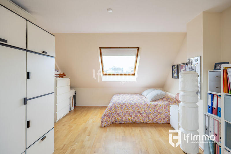 Duplex - 83 m² - 4 pièces