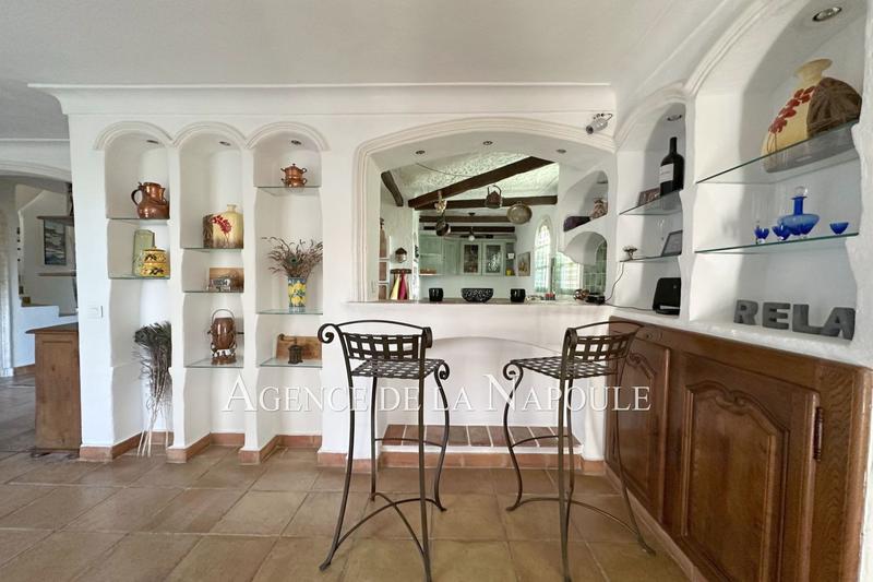 Mas - 130 m² - 6 pièces