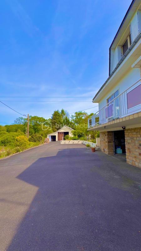 Maison traditionnelle - 122 m² - 5 pièces