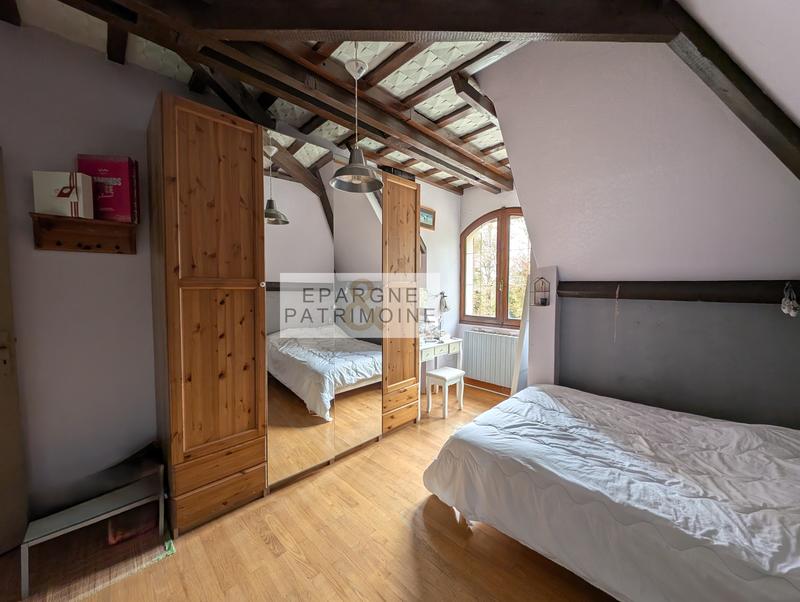 Maison traditionnelle - 203 m² - 9 pièces