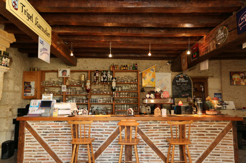 Maison de village - 500 m² - 15 pièces