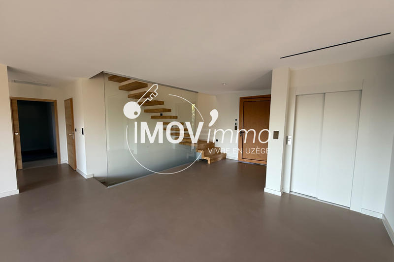 Maison - 174 m² - 6 pièces