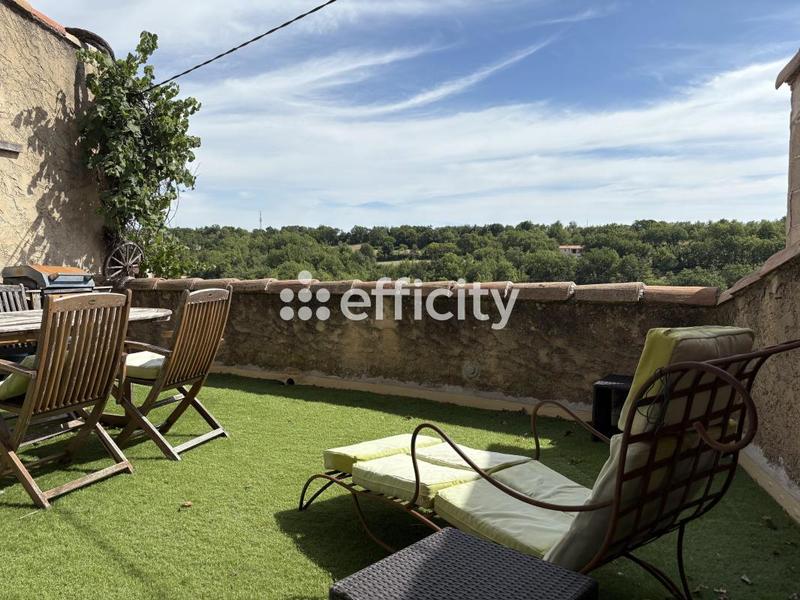 Maison - 105 m² - 4 pièces