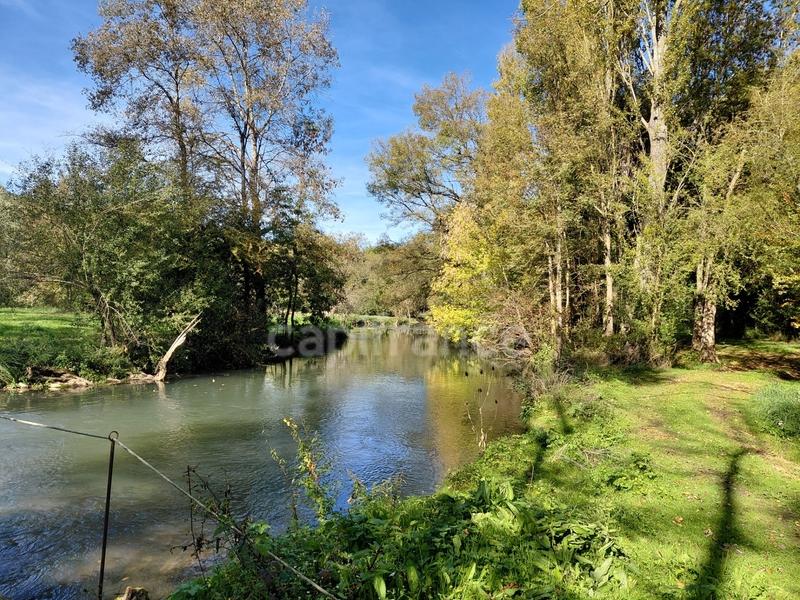 Maison - 205 m² - 9 pièces