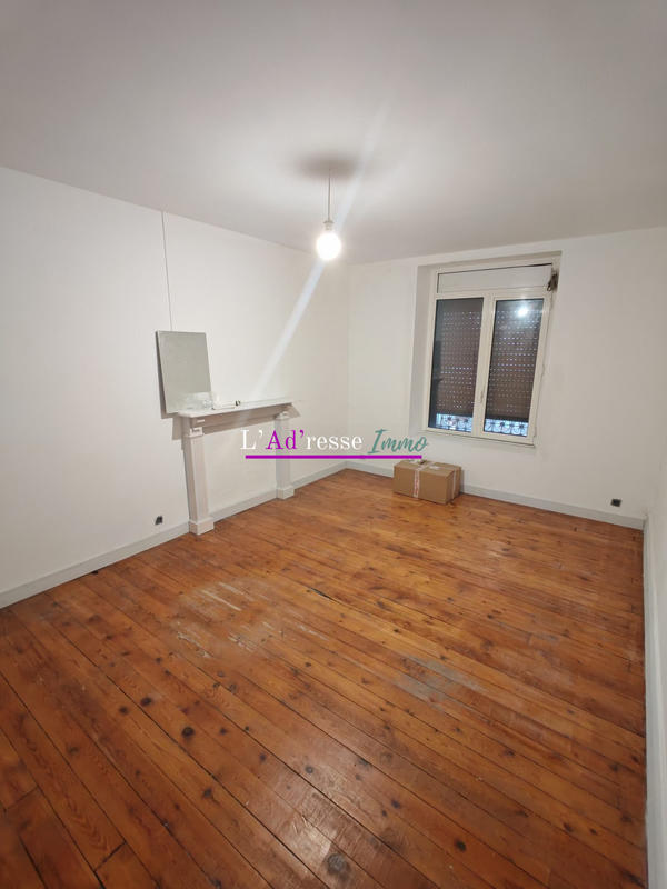 Maison traditionnelle - 182 m² - 7 pièces