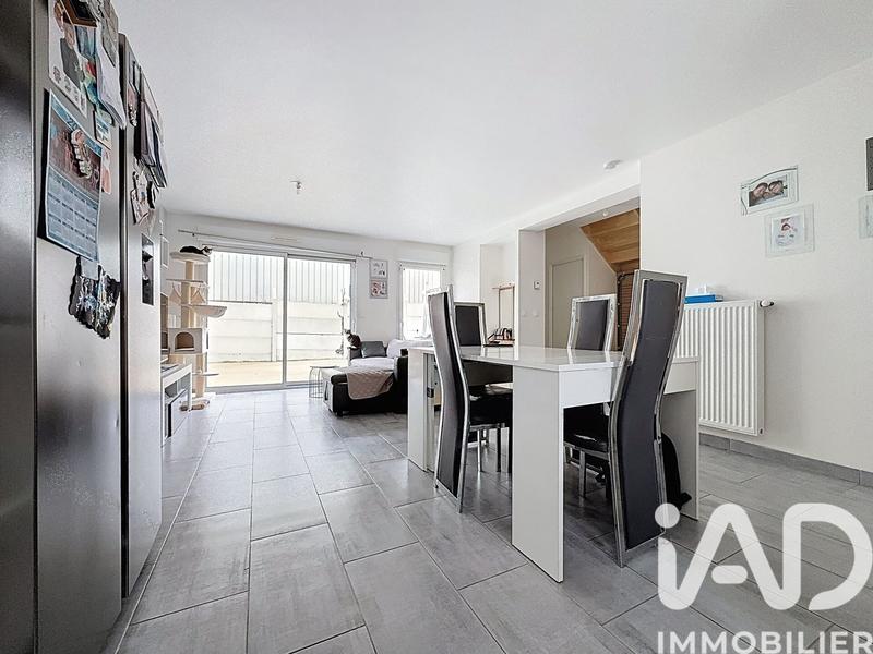 Maison - 83 m² - 5 pièces