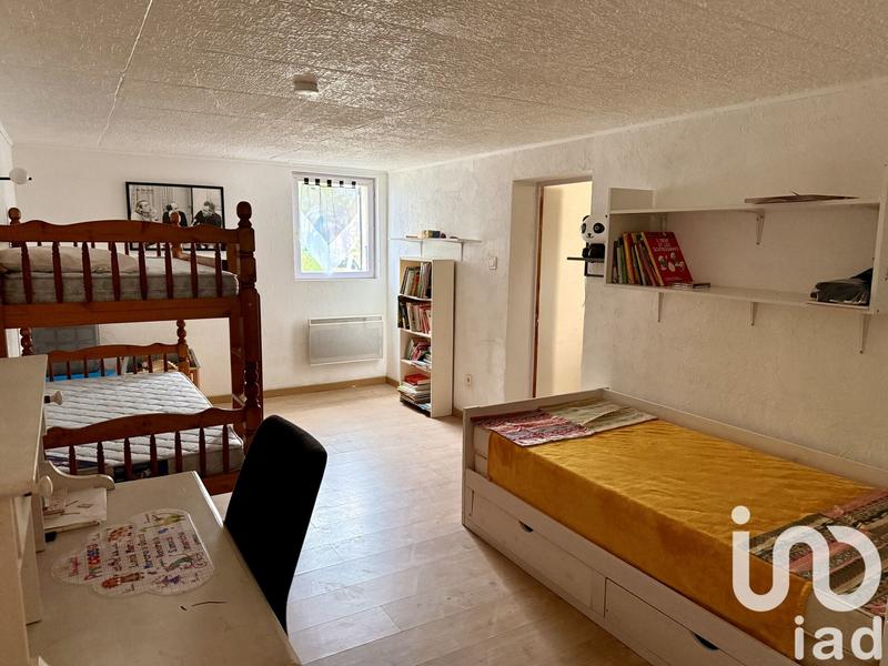 Maison - 140 m² - 6 pièces