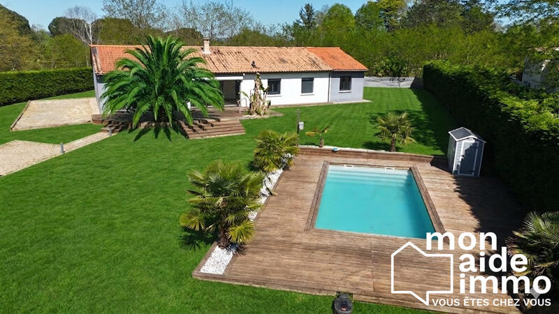 Maison - 169 m² - 8 pièces