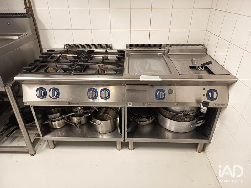 Local commercial - 178 m²