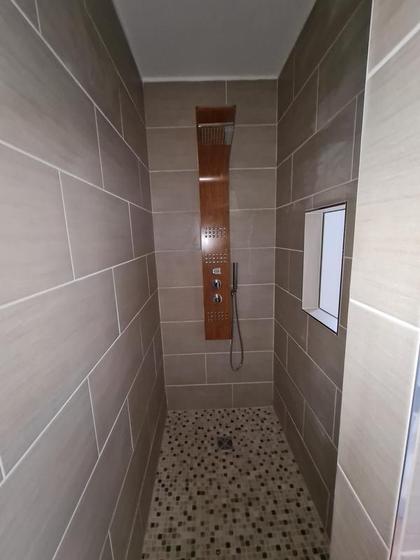 Maison - 250 m² - 11 pièces