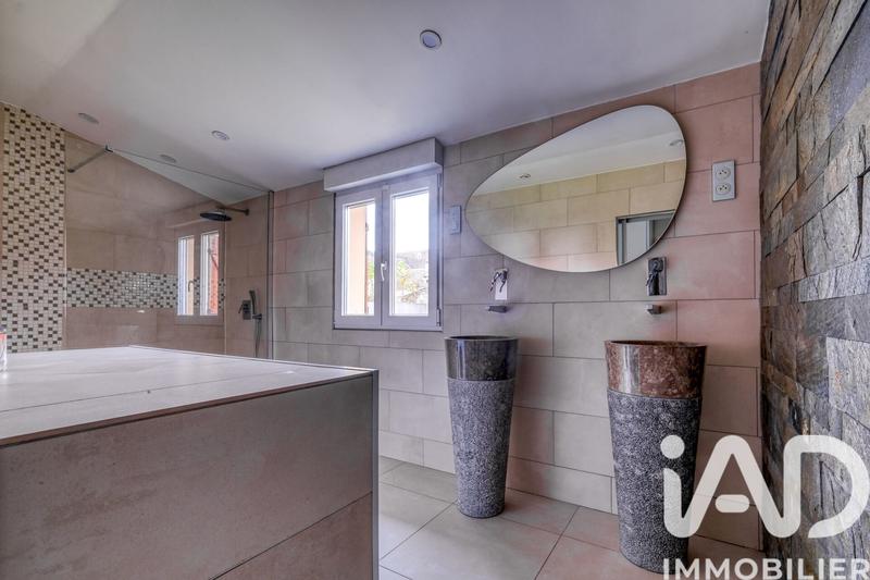 Maison - 119 m² - 5 pièces