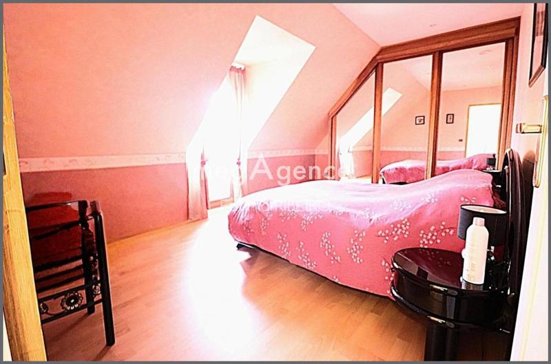 Pavillon - 120 m² - 6 pièces